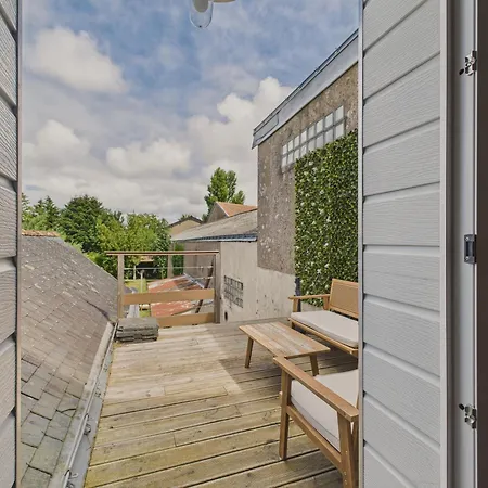 Maison Avec Terrasse Et Jardin à Pour 6 Hébergement de vacances