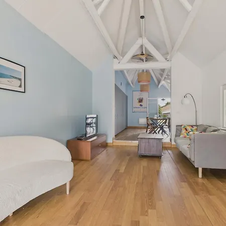 Maison Avec Terrasse Et Jardin A Pour 6 Сasa de vacaciones