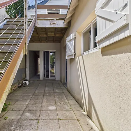 Maison Avec Terrasse Et Jardin à Pour 6 Hébergement de vacances